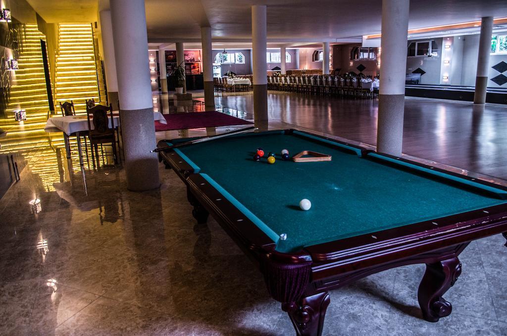 Hotel Groman Сенкоцин Экстерьер фото